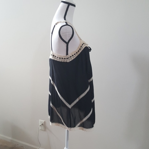 09:12 - Vintage Victoria's Secret Lingerie Set - Picture 4 of 8